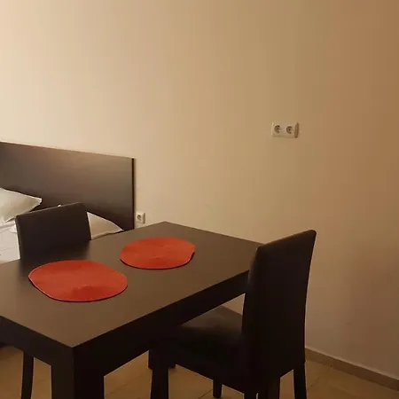 Tiara Beach Apartment Pomorie